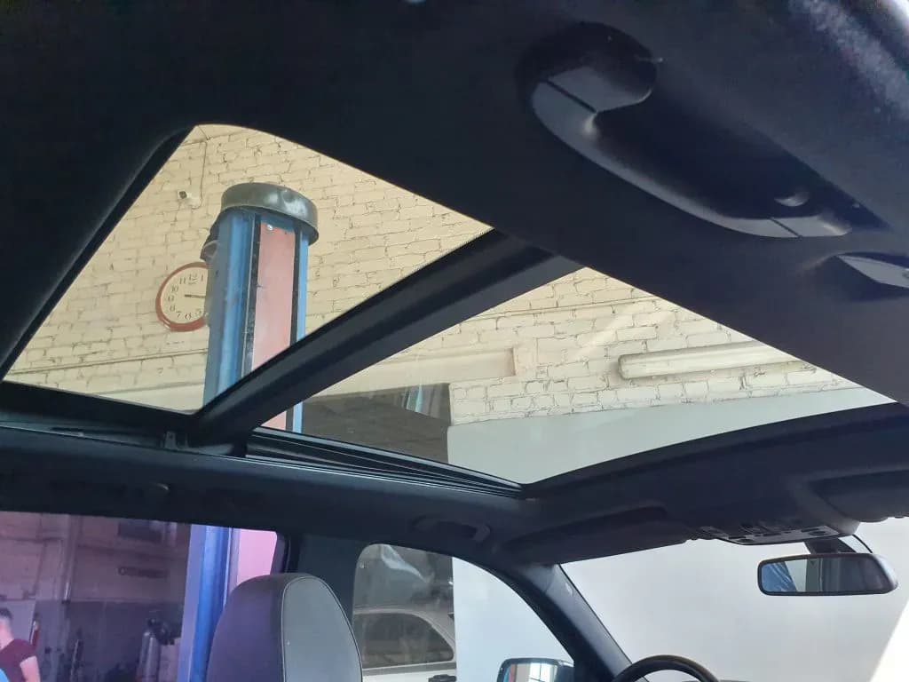Foto des zerlegten Fahrzeugs 2