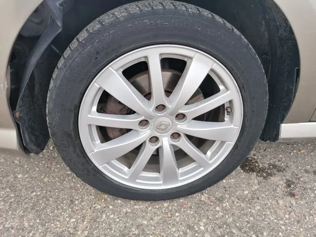 Foto des zerlegten Fahrzeugs 4