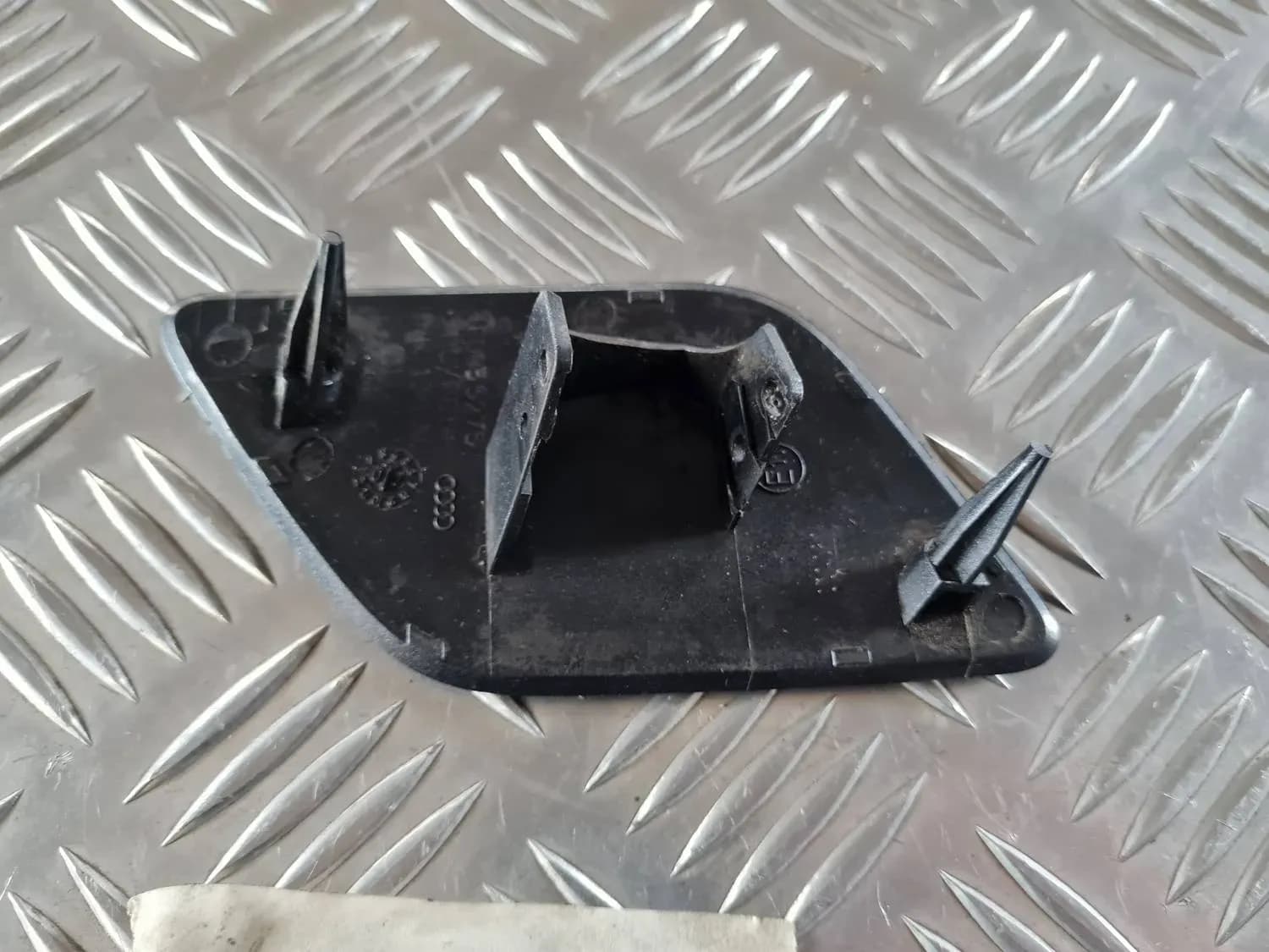 Abdeckung der Scheibenwaschdüse AUDI A6 2008 - foto 4