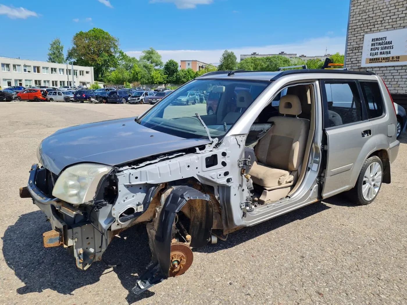 Foto des zerlegten Fahrzeugs 1