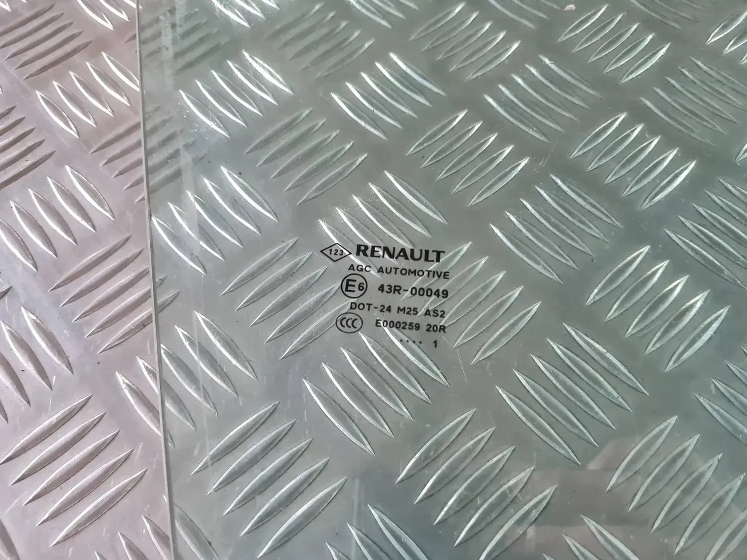 Glas der rechten Vordertür RENAULT SCENIC III 2011 - foto 2