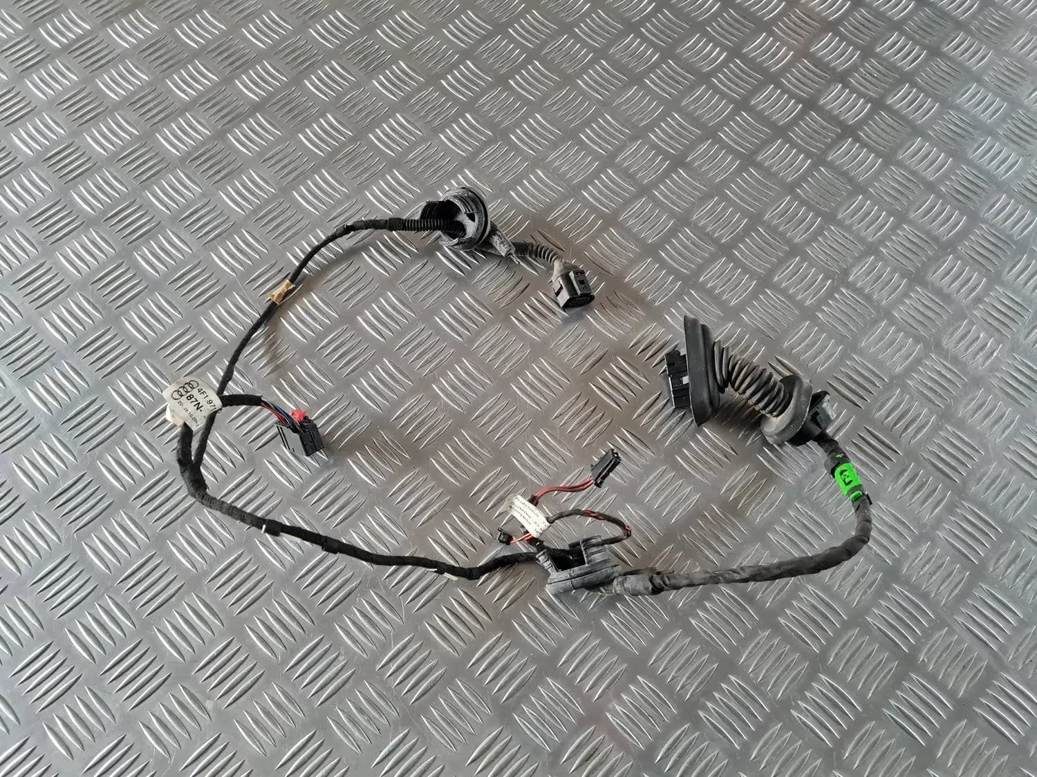 Türdrähte AUDI A6 2008 - foto 1