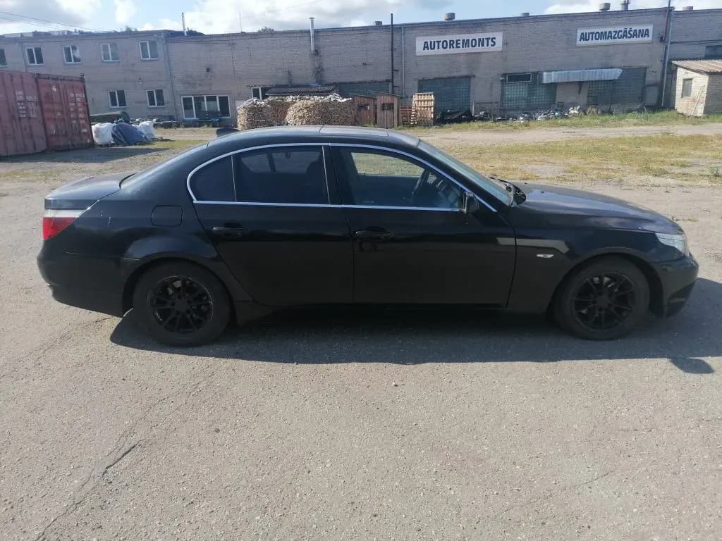 Autoteile BMW 525 E60 2004 BLACK - foto 6