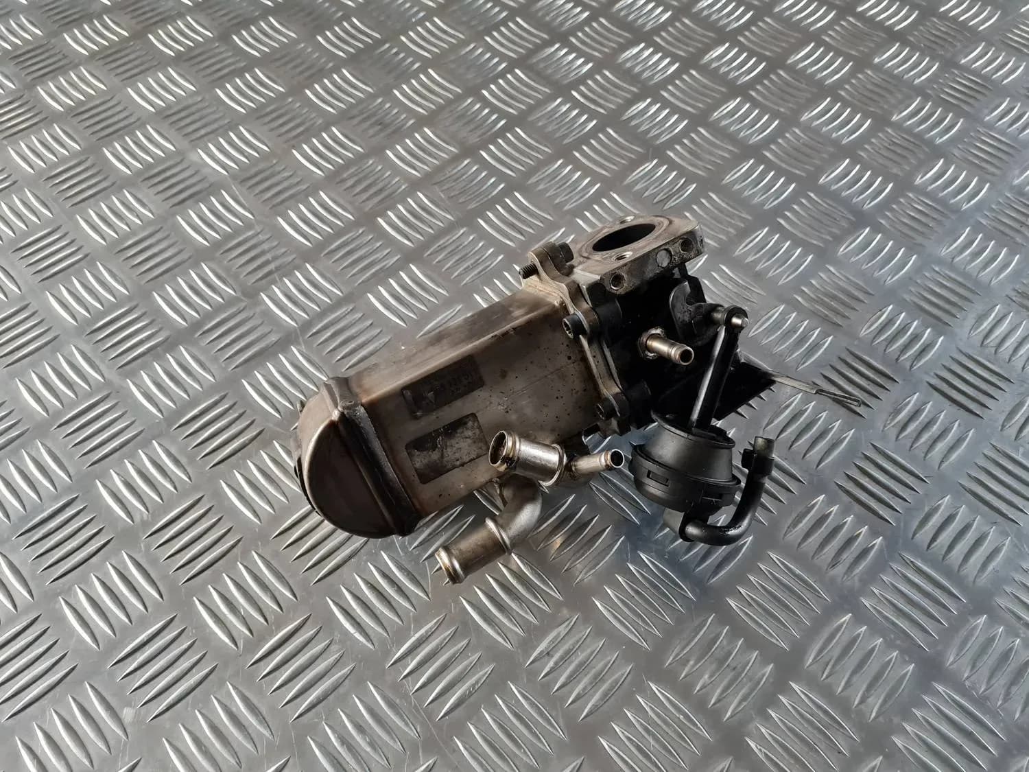 EGR-Ventil-Kühler AUDI A6 2008 - foto 1