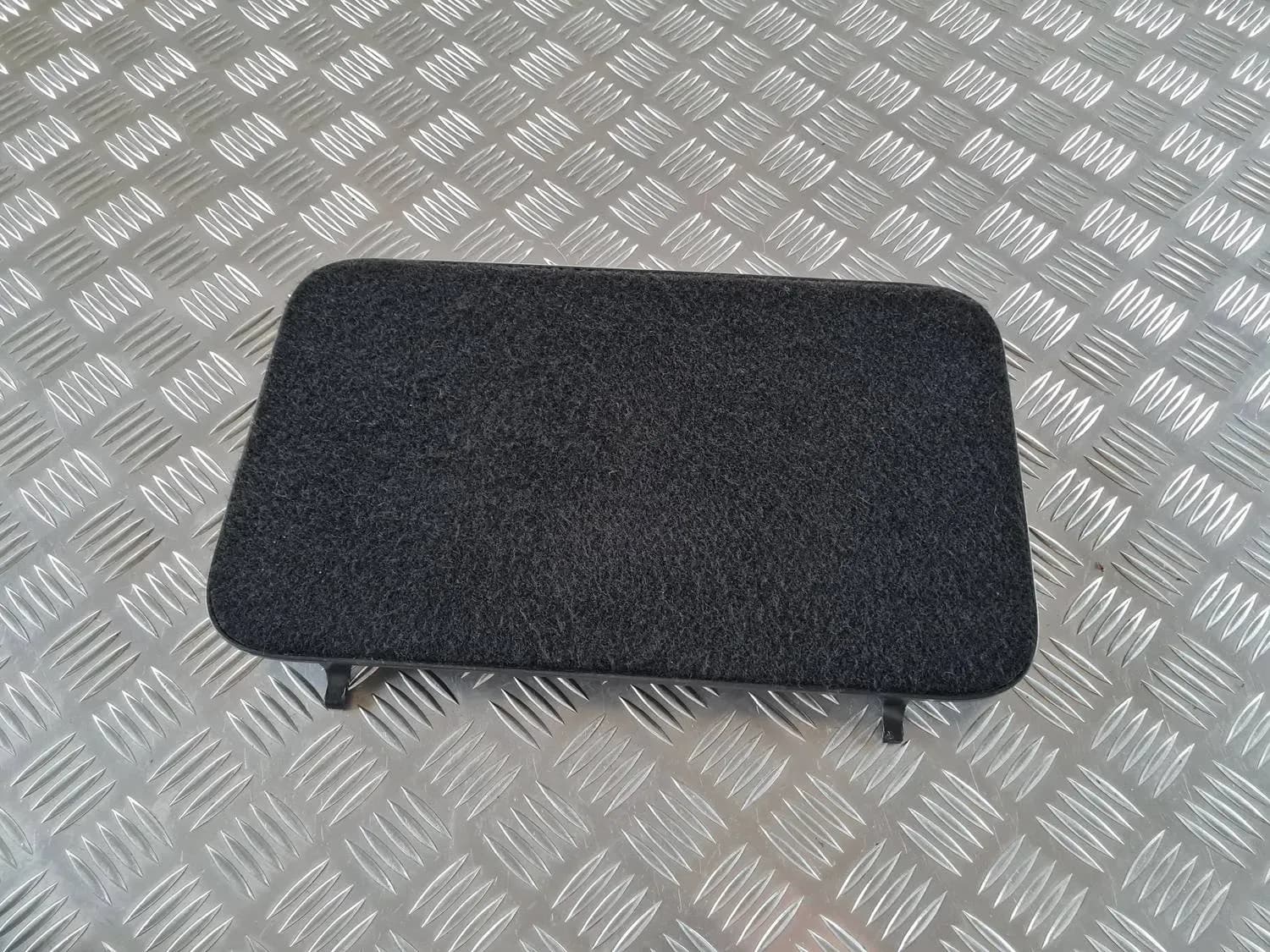 Bodenabdeckung der Vordersitze RENAULT SCENIC III 2011