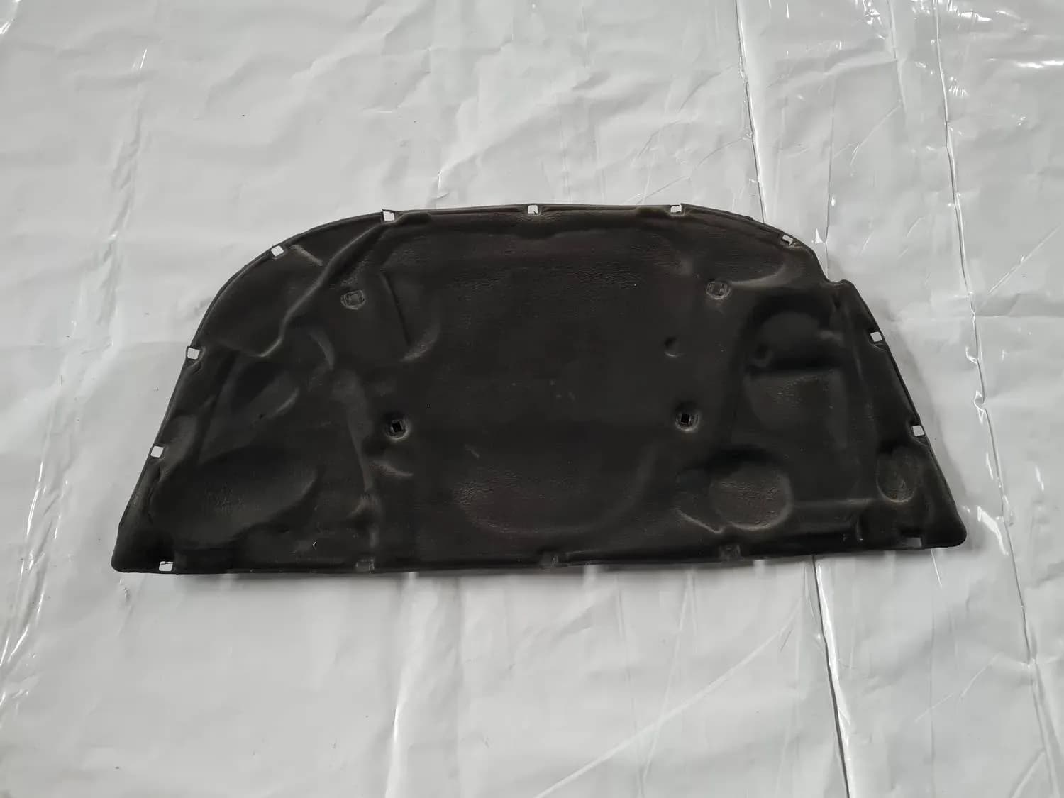 Schalldämmung der Motorhaube AUDI A6 2008 - foto 2
