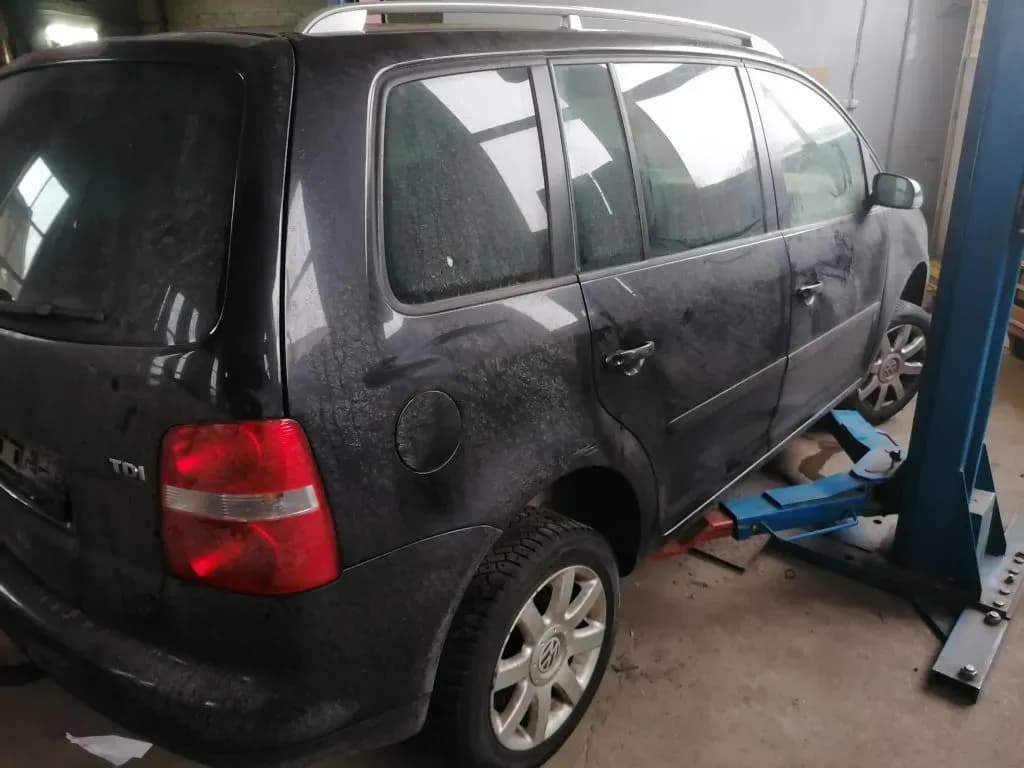 Foto des zerlegten Fahrzeugs 4