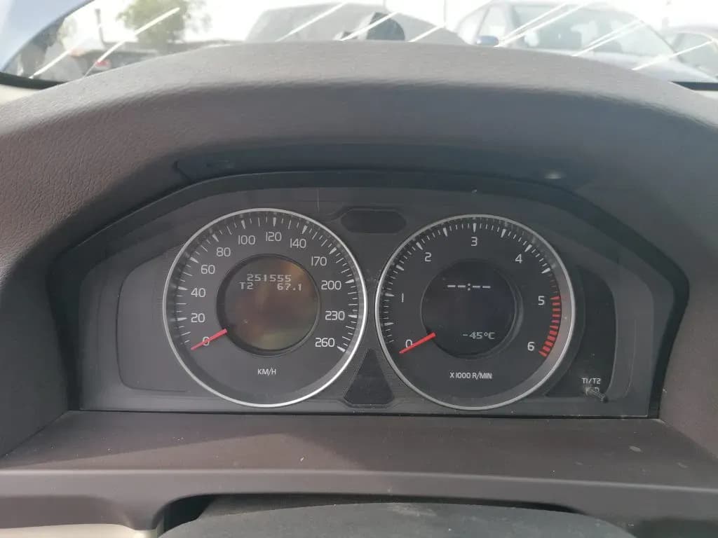 Foto des zerlegten Fahrzeugs 2