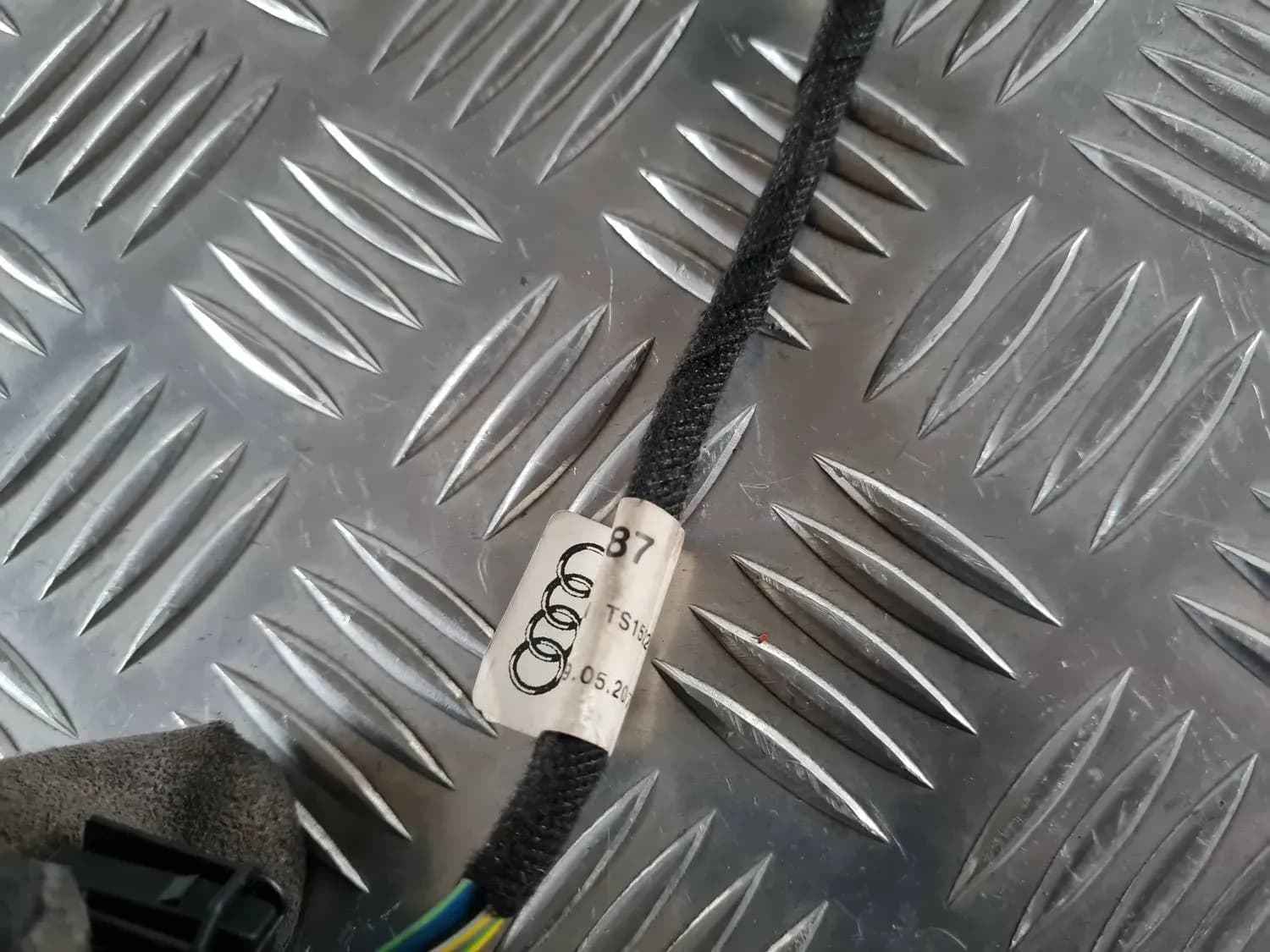 Kabel für elektrischen Fensterhebermotor AUDI A6 2008 - foto 6
