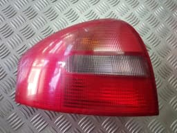 Leuchte hinten links AUDI A6 1998