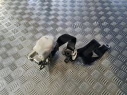 Sicherheitsgurt vorne links TOYOTA AVENSIS 2010