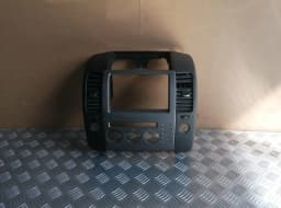 Belüftungsdüse Instrumententafel, Mitte NISSAN PATHFINDER 2006