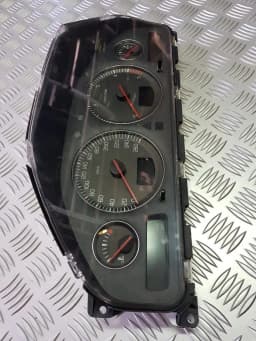 Geschwindigkeitsmesser, Tacho VOLVO XC70 2004