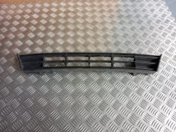 Große untere Stoßstangengitter BMW 520D F11 2011 TOURING
